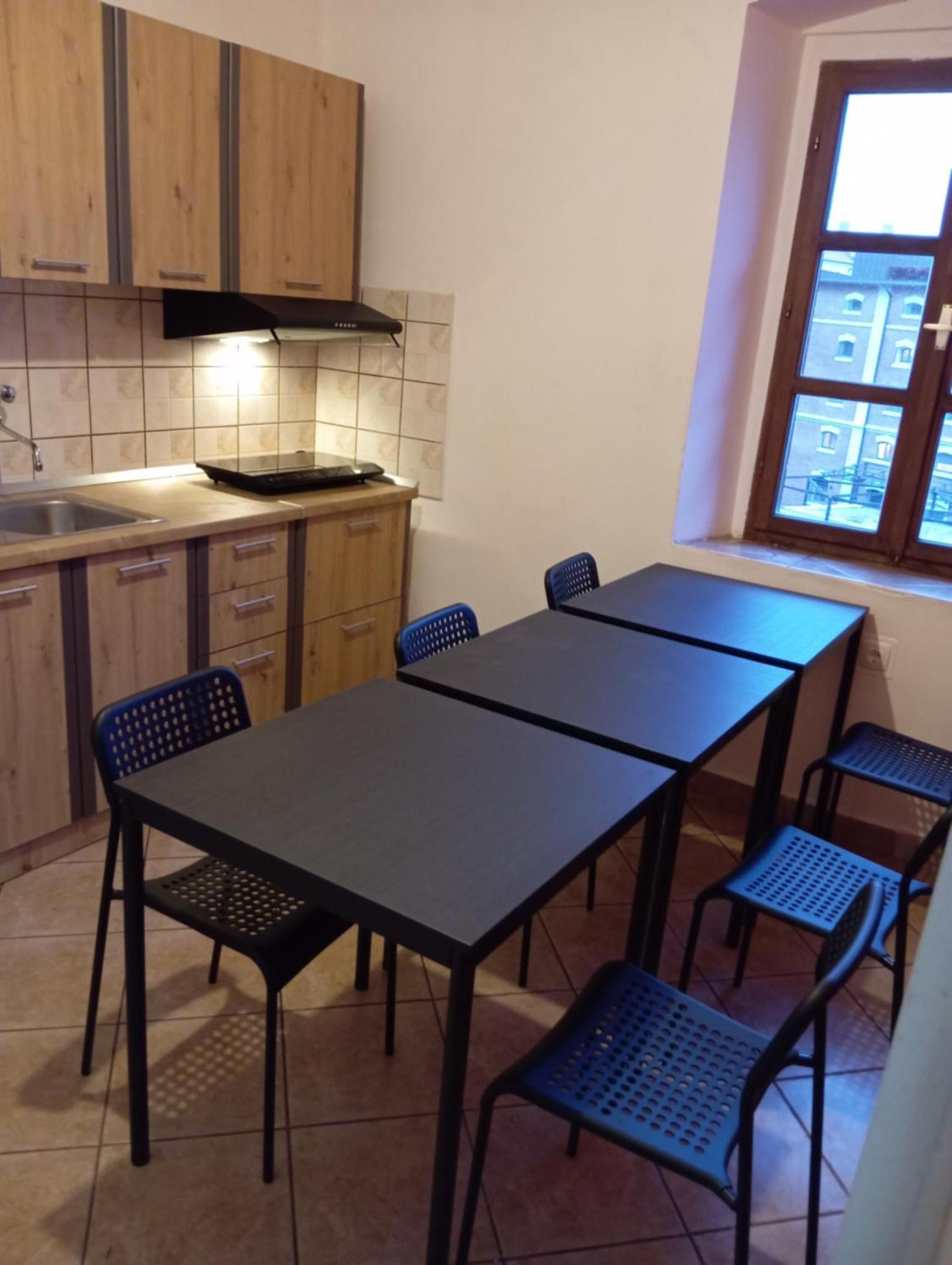 Hostel Kvarner- Private Rooms & Dorms Rijeka Bagian luar foto