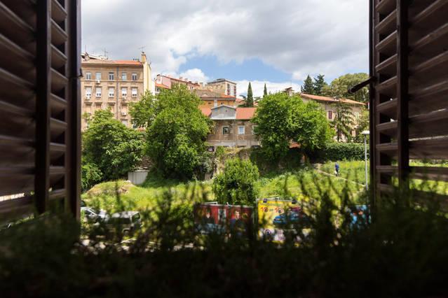 Hostel Kvarner- Private Rooms & Dorms Rijeka Bagian luar foto