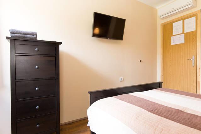 Hostel Kvarner- Private Rooms & Dorms Rijeka Bagian luar foto