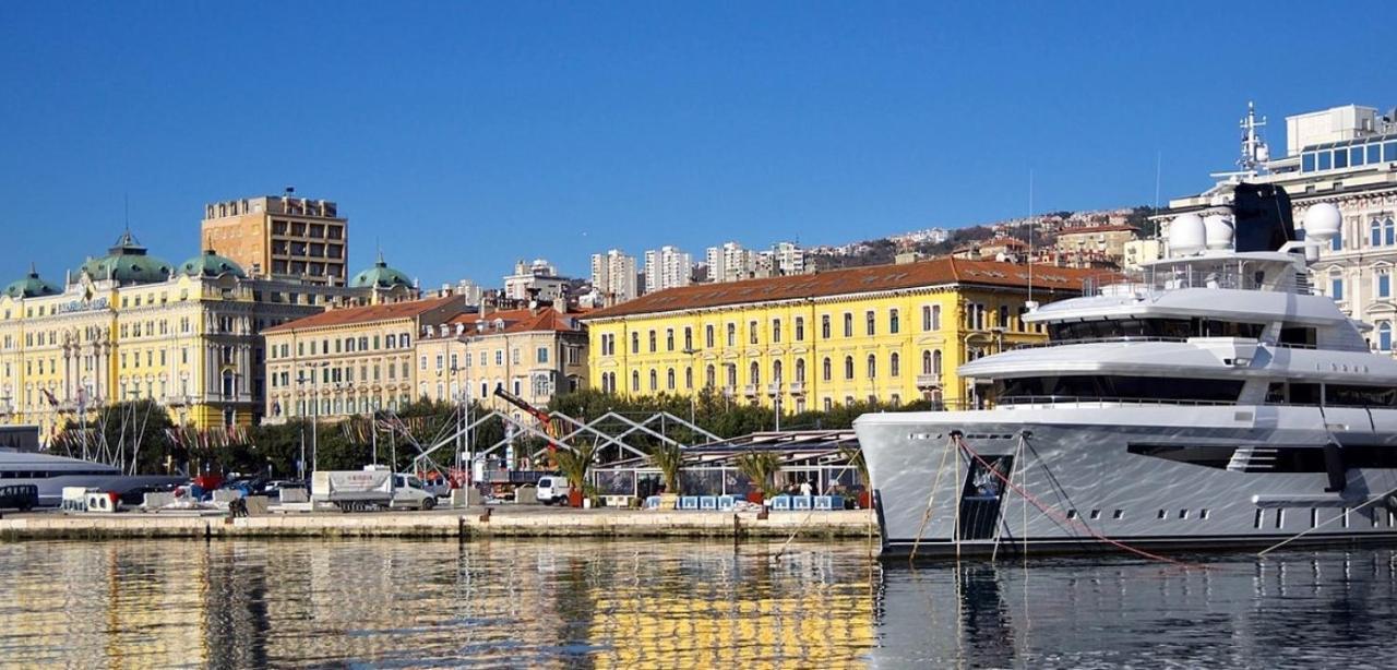 Hostel Kvarner Rijeka Bagian luar foto